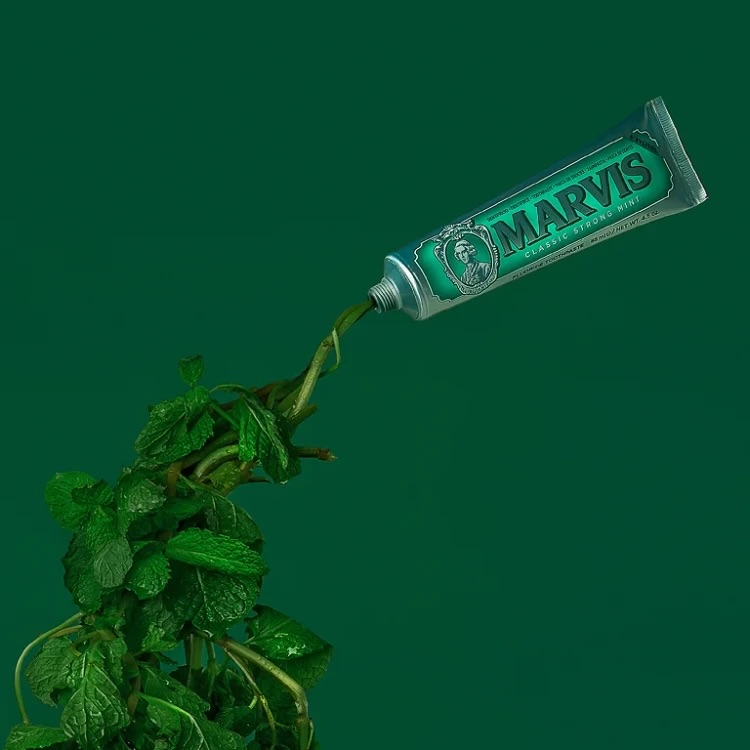 خمیر دندان مارویس نعنایی Classic Strong Mint