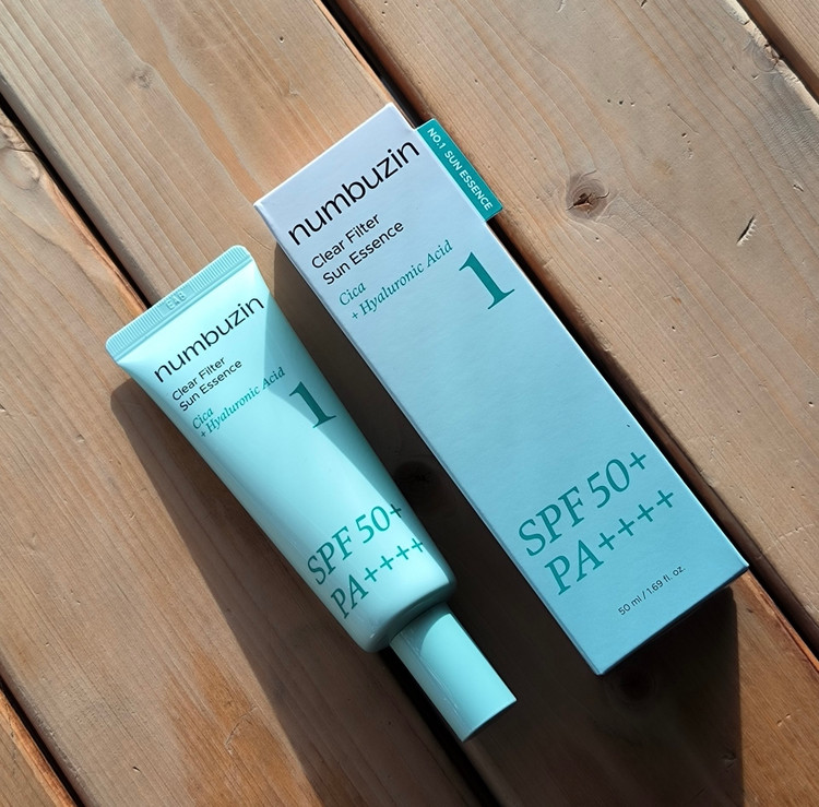 ضدآفتاب اسنسی نامبوزین No.1 مدل Clear Filter | SPF 50+ PA++++ | تسکیندهنده و روشنکننده | ۵۰ میلیلیتر